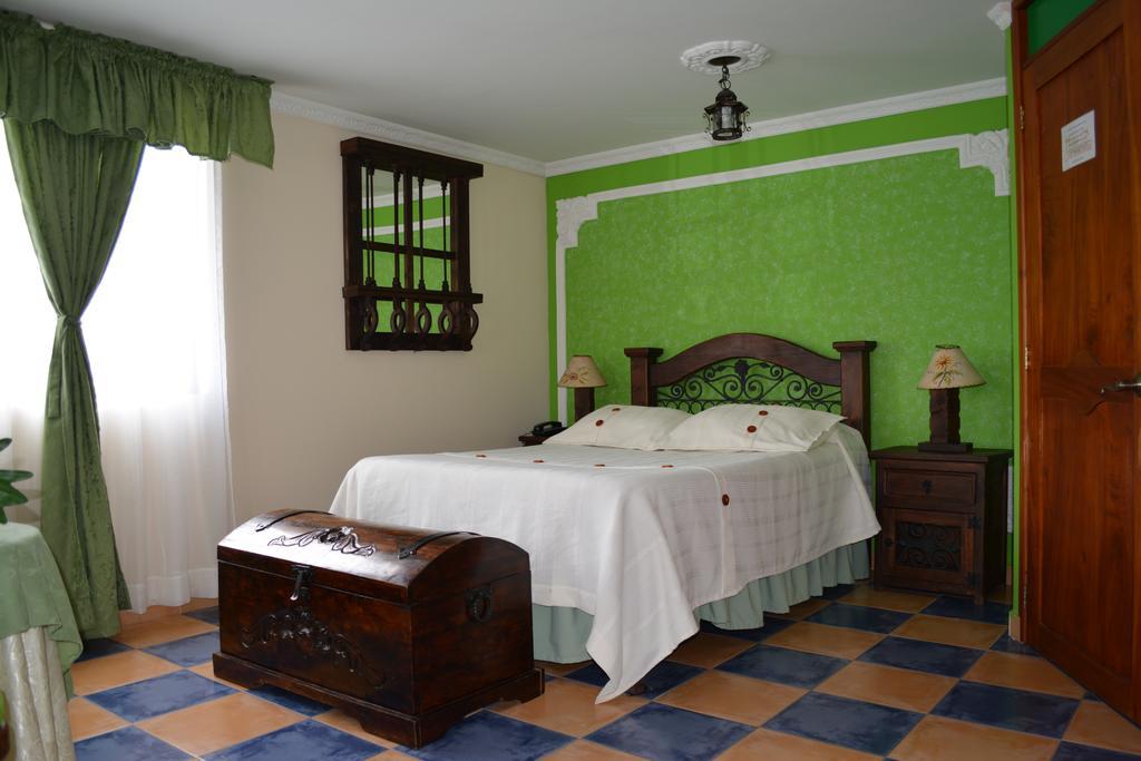 Hotel Casa Colonial Santa Rosa De Cabal Oda fotoğraf