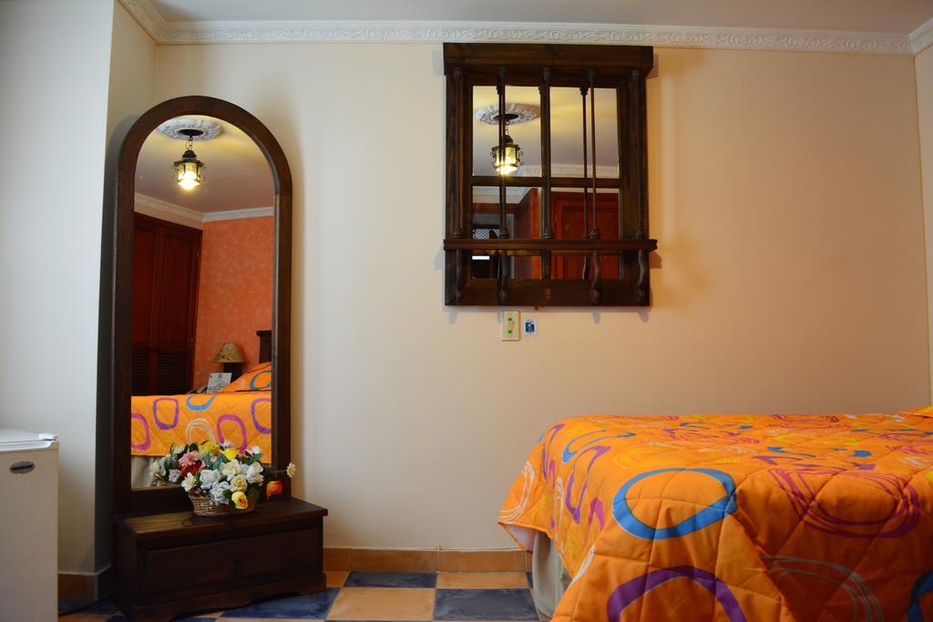 Hotel Casa Colonial Santa Rosa De Cabal Oda fotoğraf