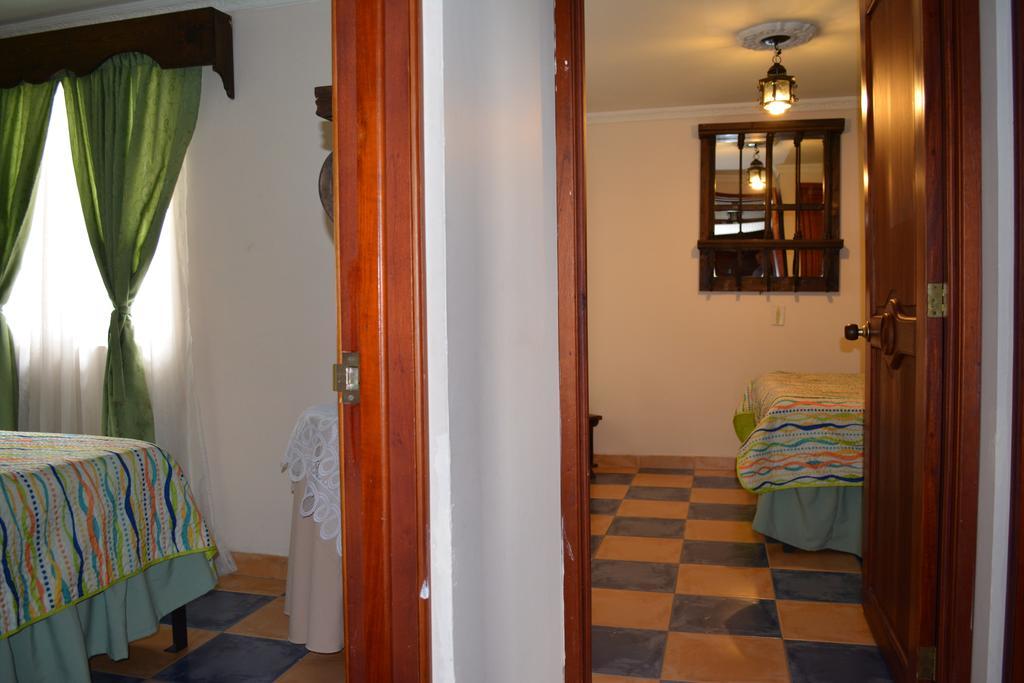 Hotel Casa Colonial Santa Rosa De Cabal Oda fotoğraf