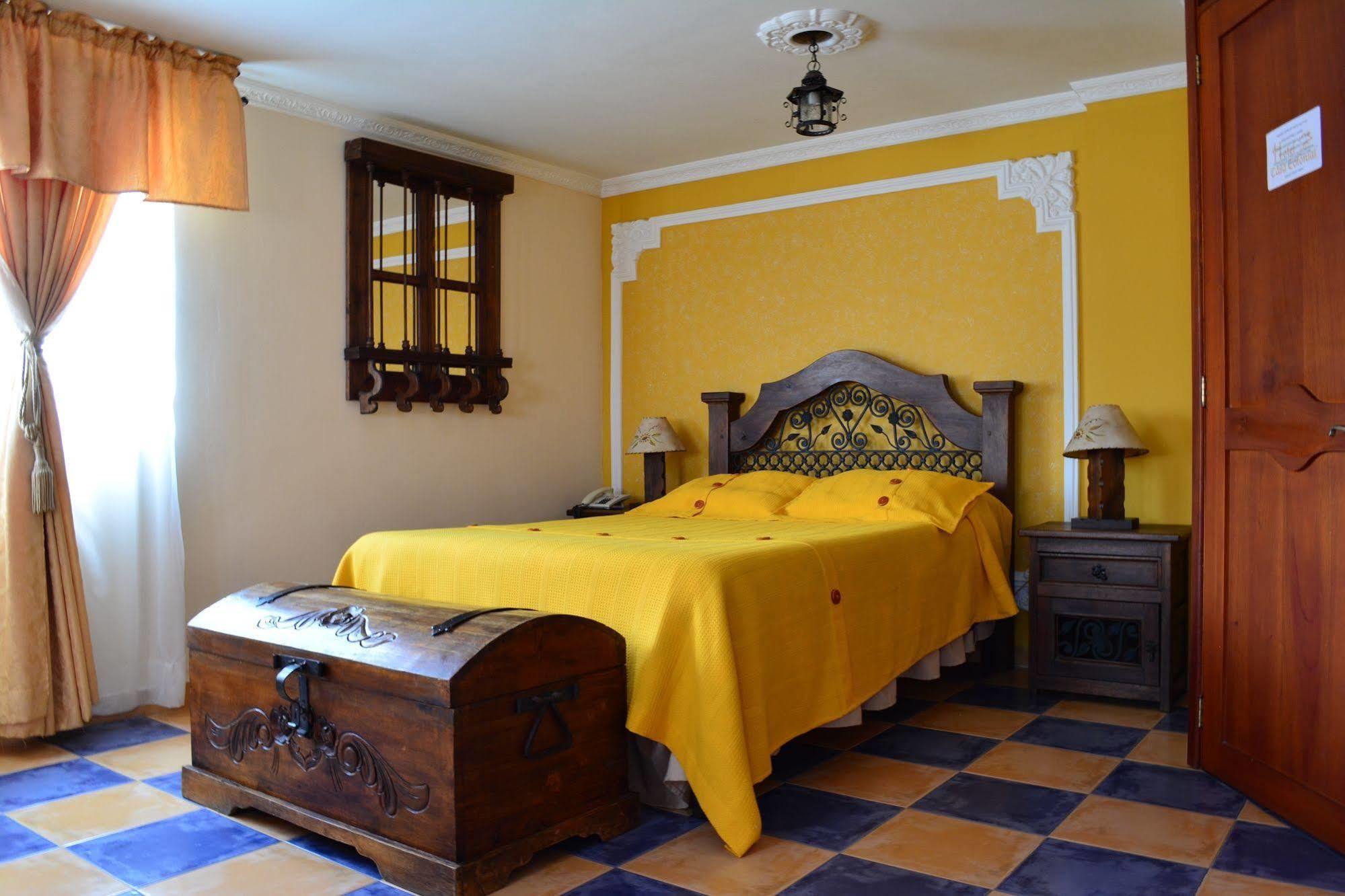 Hotel Casa Colonial Santa Rosa De Cabal Dış mekan fotoğraf